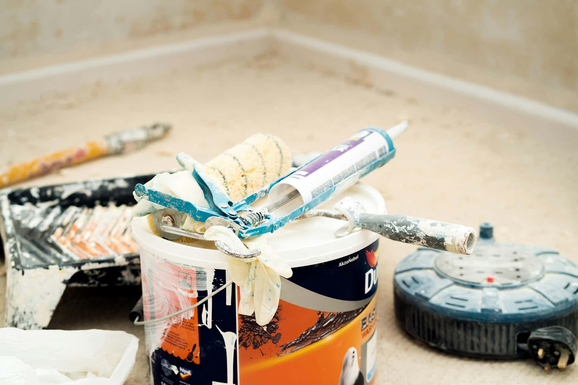 Decorating & Tiling